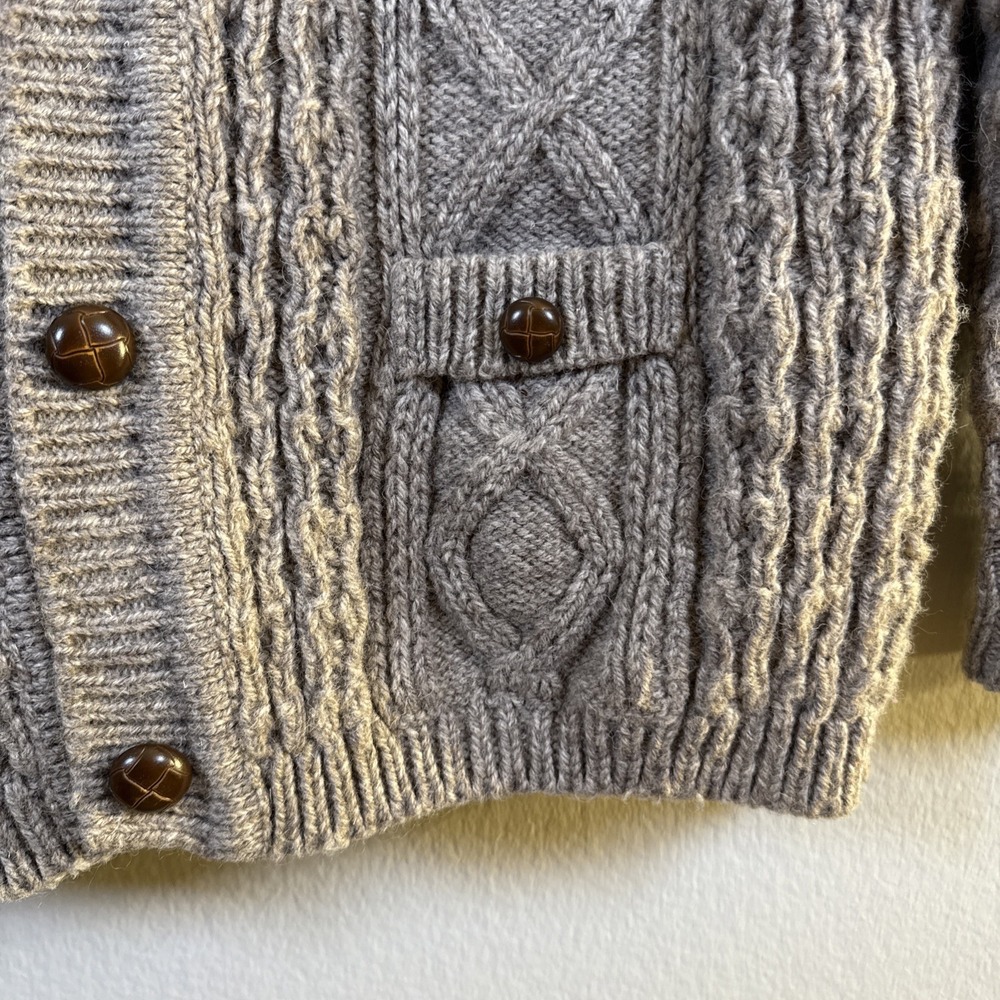 Carraig Donn Aran Sweater Cardigan Women Sz L Beige Wool Cable Knit pocket - Picture 3 of 13